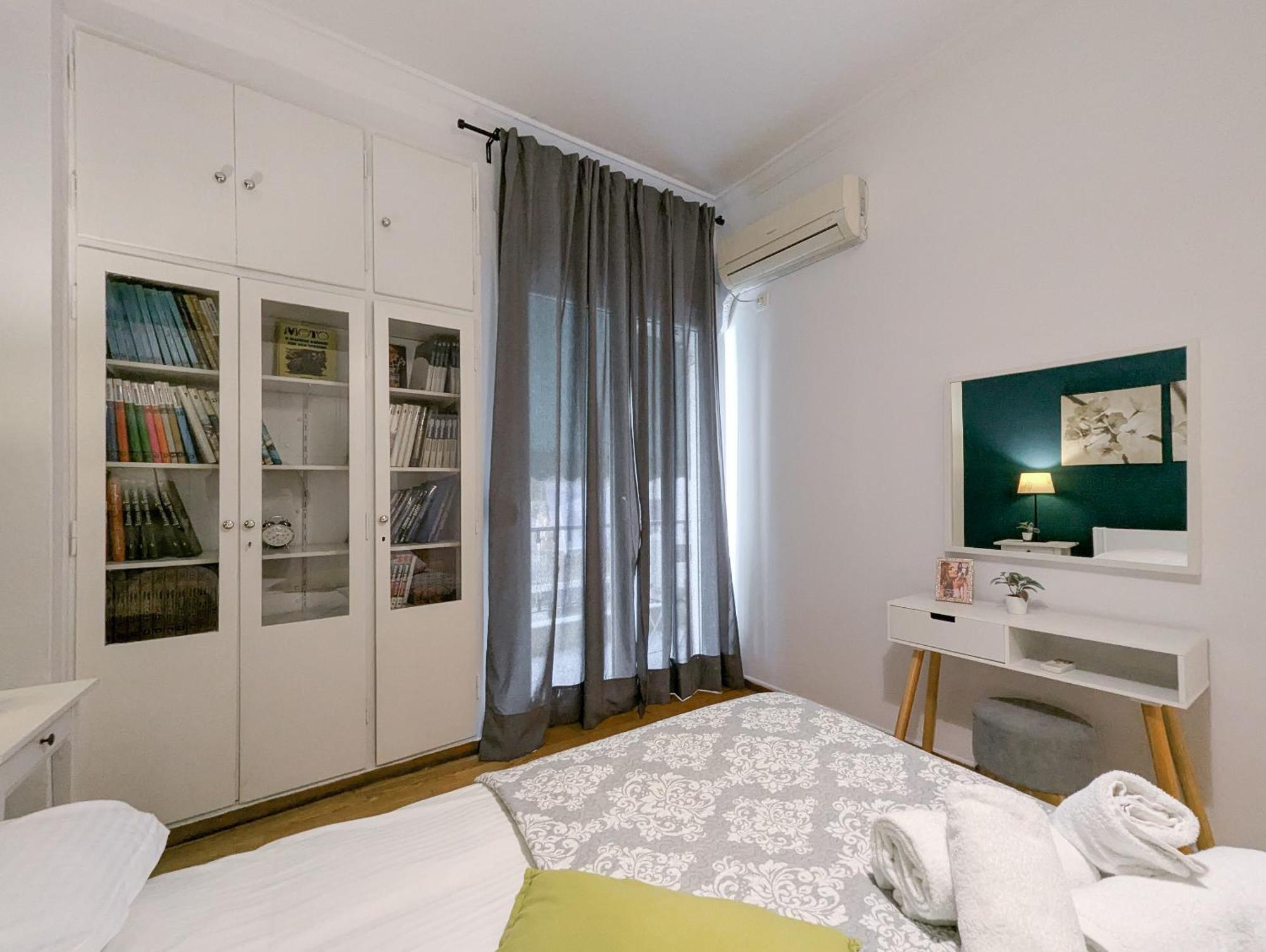 Spacious Apt For 5 Guests Next To Acropolis&Metro Aten Exteriör bild
