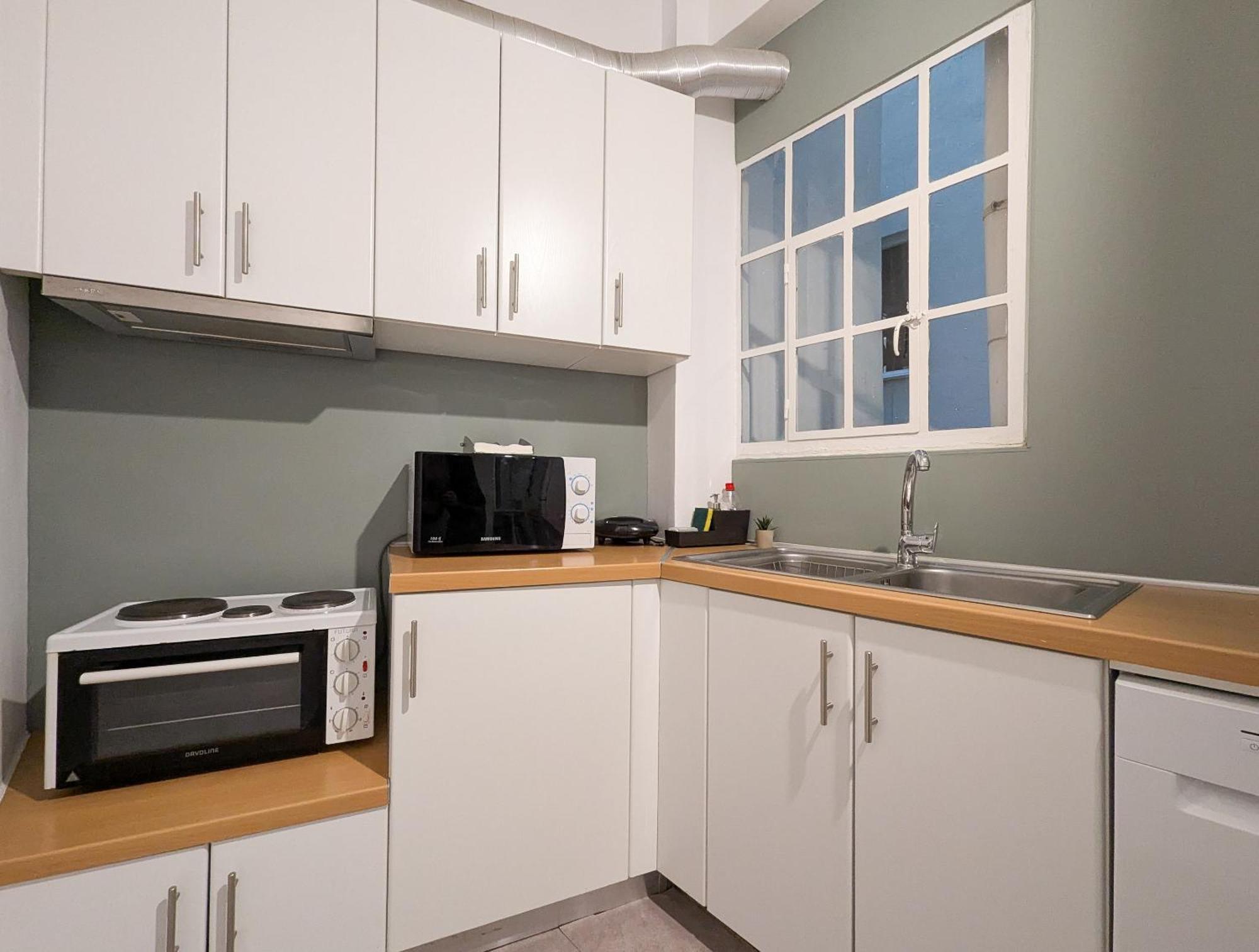 Spacious Apt For 5 Guests Next To Acropolis&Metro Aten Exteriör bild
