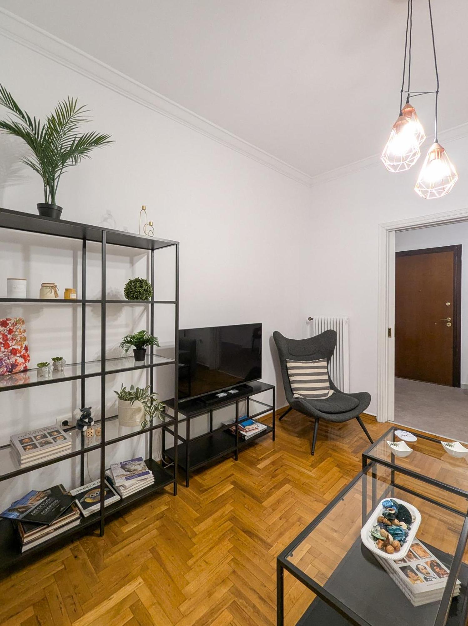 Spacious Apt For 5 Guests Next To Acropolis&Metro Aten Exteriör bild
